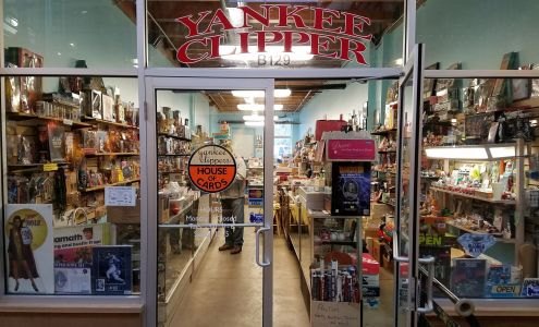 Yankee Clipper House of Cards business photo