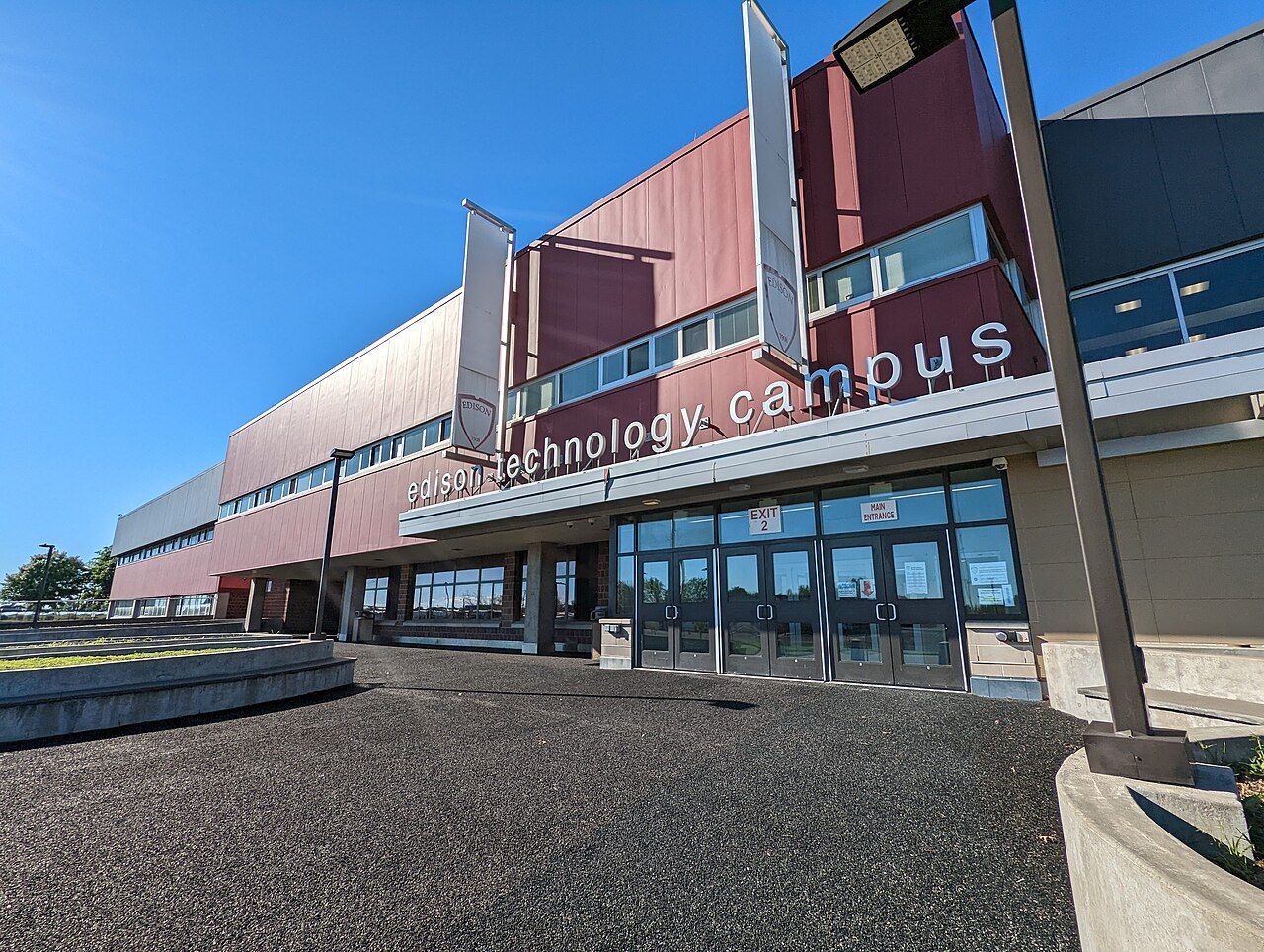 Edison Career And Technology High School